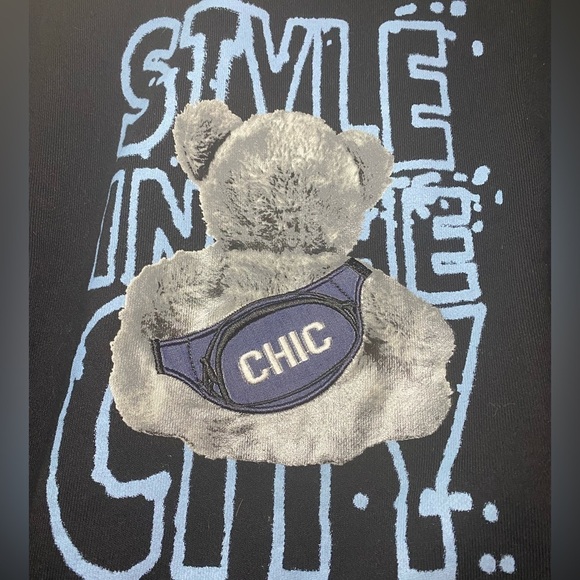 MOMA sweatshirt, black with embellishments, and gray ombré details. Size 38 - Picture 2 of 5